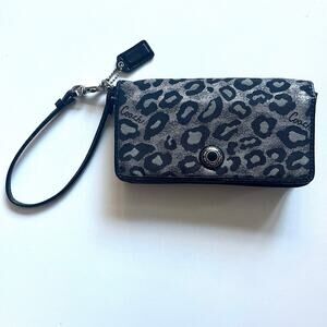 COACH RARE Leopard Shimmer, Wallet, Wristlet, w/ HANGTAG